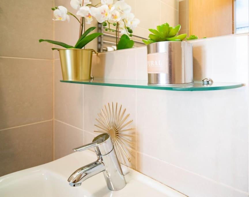Free Parking! Soho Budapest 304, 4 Ppl, Ac, Fast Wifi, Smart Tv Luaran gambar